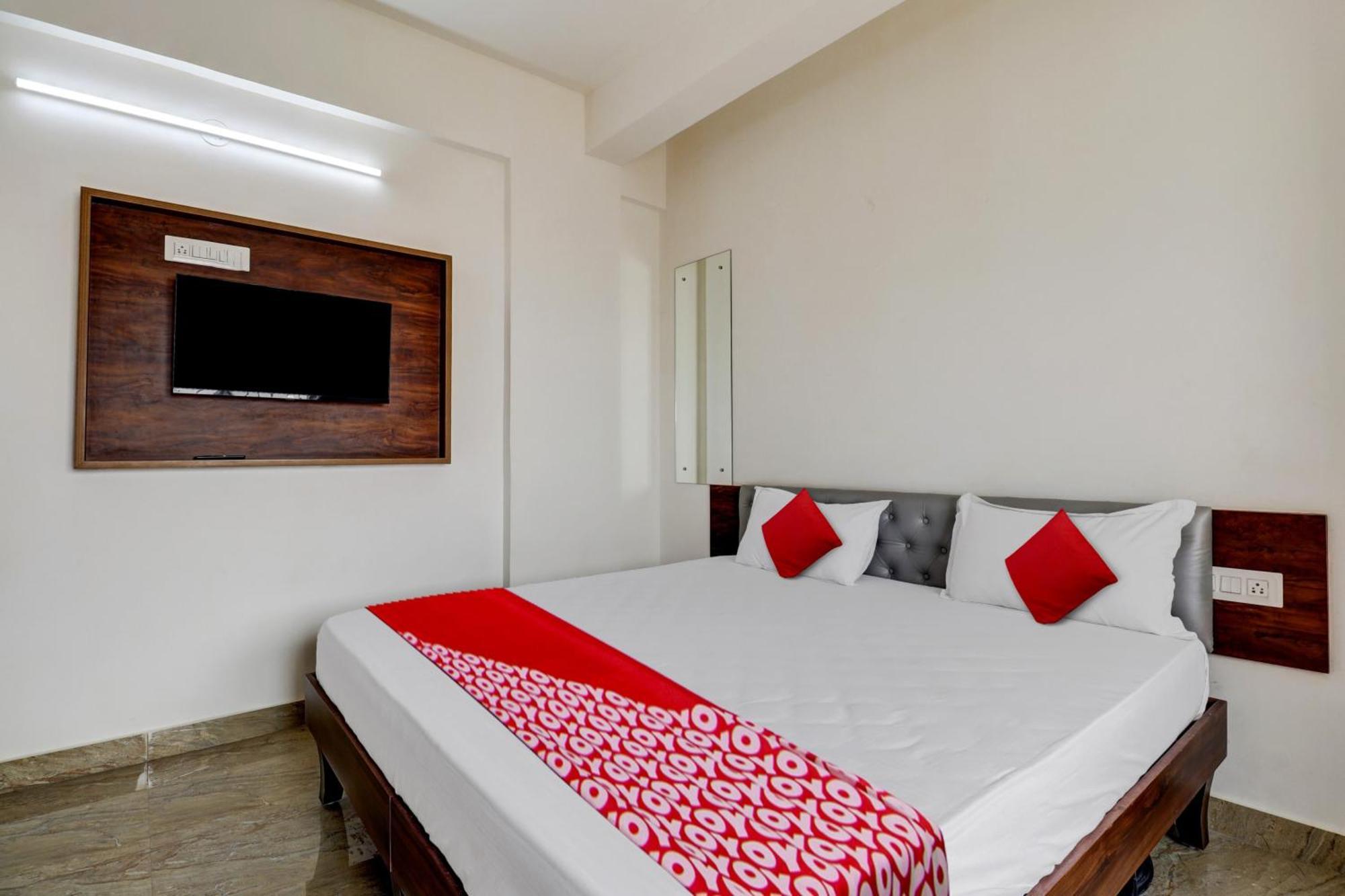 Hotel O Aishwarya Comfort Бангалор Екстериор снимка