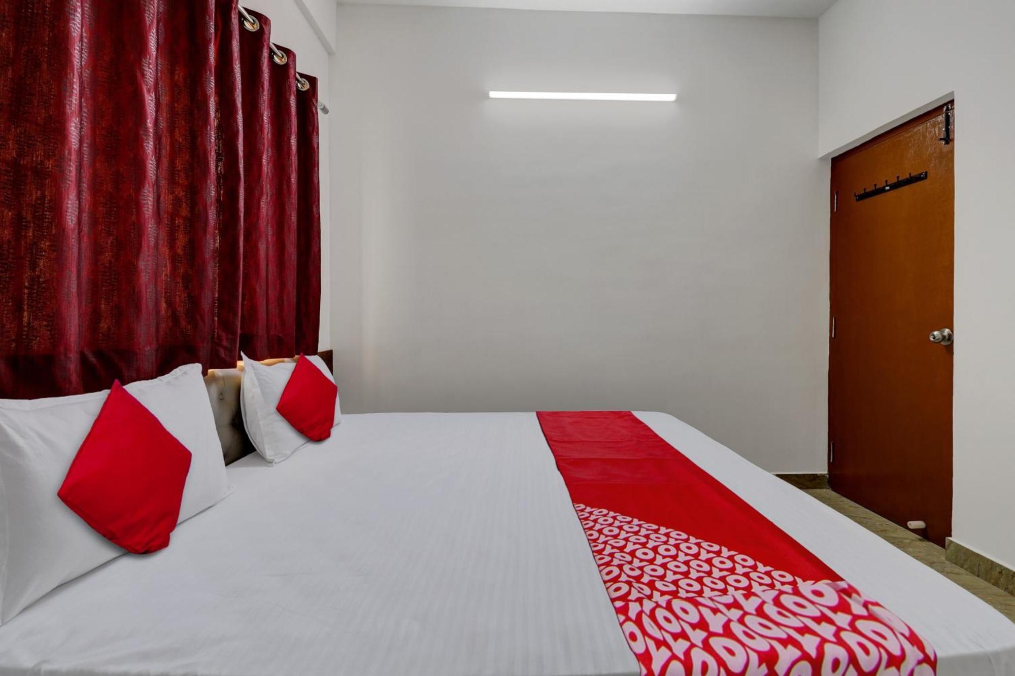 Hotel O Aishwarya Comfort Бангалор Екстериор снимка