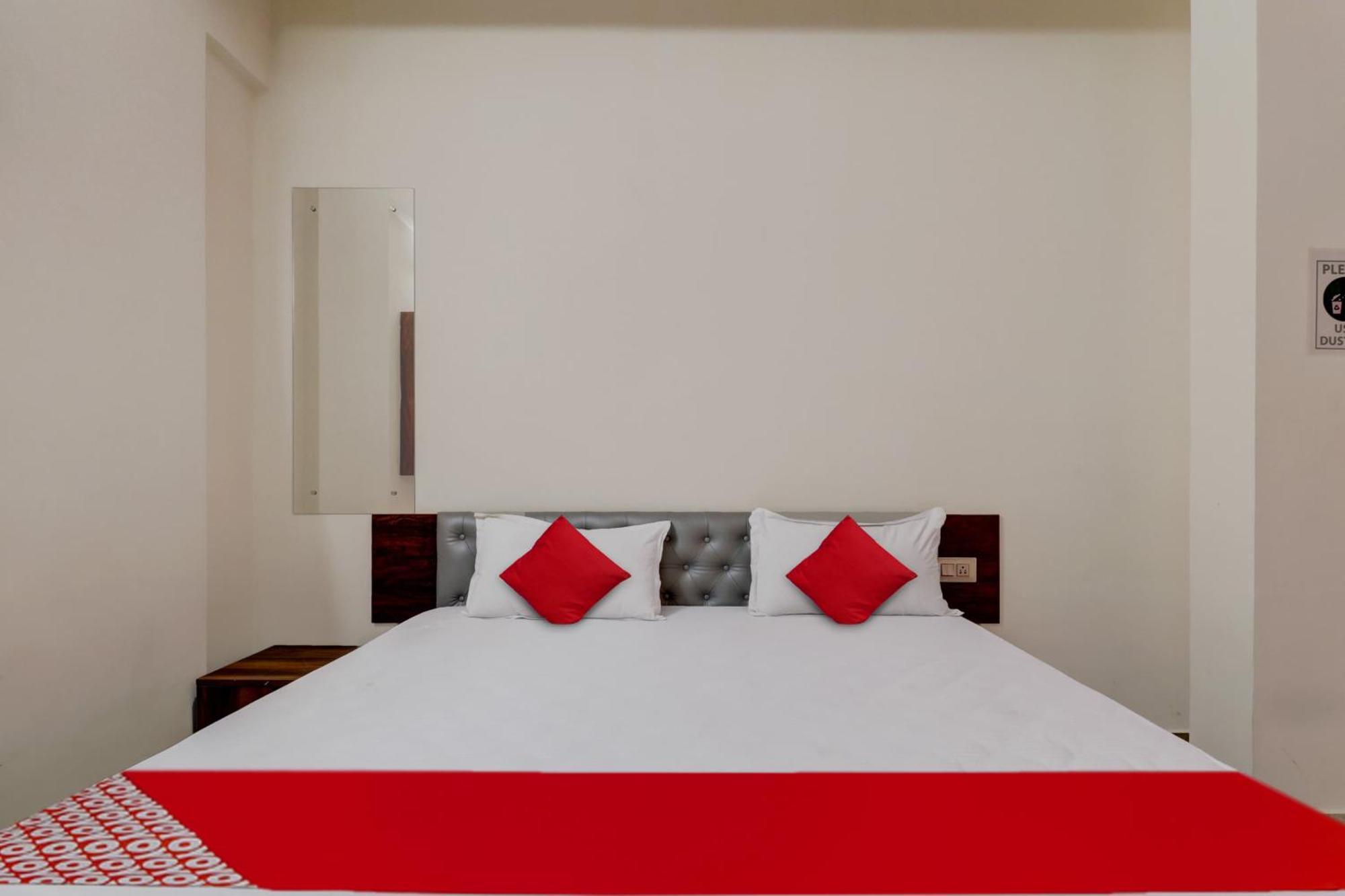 Hotel O Aishwarya Comfort Бангалор Екстериор снимка